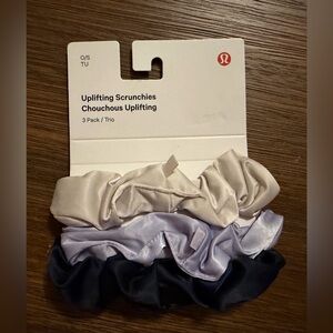 Lululemon Uplifting Scrunchies NWT